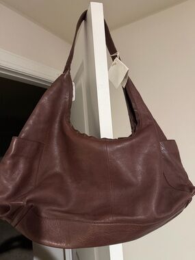 Free People Chocolate Brown Leather Shoulder Hobo Bag 🔥